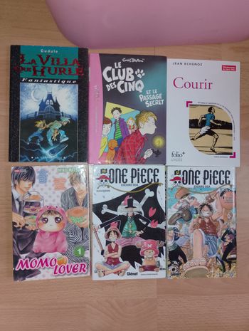 Divers livres adolescent