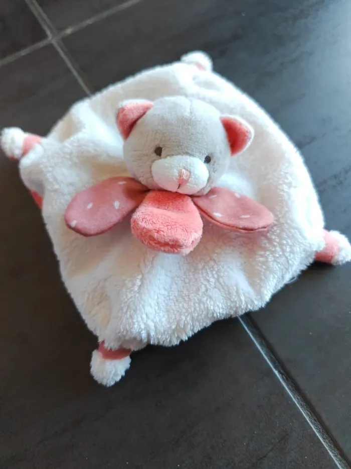 Doudou chat - photo numéro 3