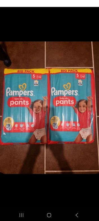 96 couches pampers taille 5