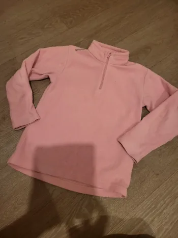 Pull polaire taille 8 ans