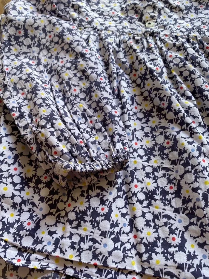 Blouse liberty Jacadi 36 mois fleurs - photo numéro 2