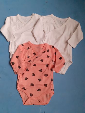 Lot de 3 body 3mois