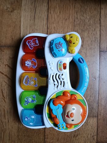 Lumi Piano De Noé -