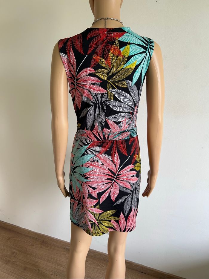 Robe imprimée sans manches Camille de Paris taille unique excellent état - photo numéro 5