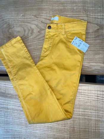 Jean skinny jaune moutarde taille 12 ans kiabi neuf étiqueté pantalon