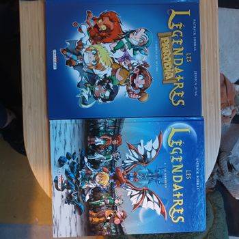 2  BDs  "Les Légendaires " tome 1 et 2