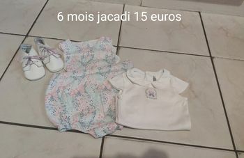Barboteuse+bodie+chaussures 6 mois jacadi