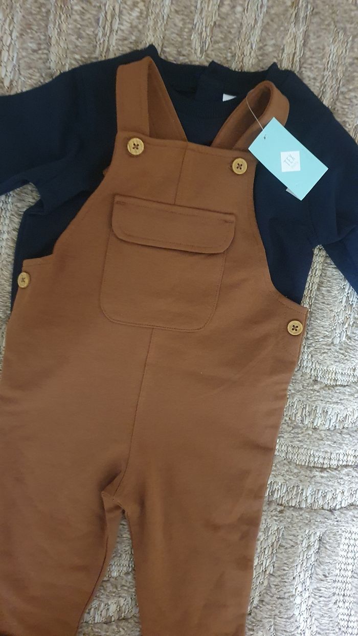 Ensemble garçon 12 mois - photo numéro 2