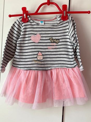 Robe sweat et tulle taille 74