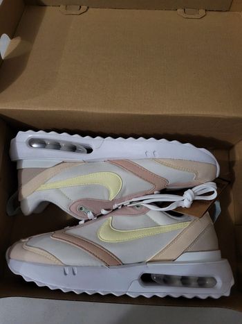 nike air max dawn