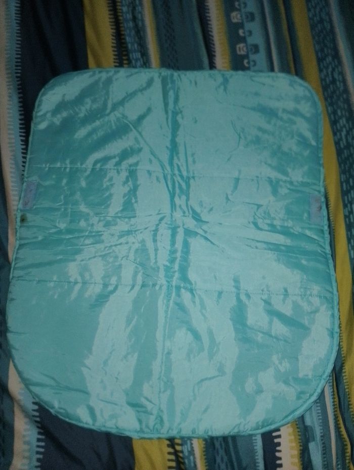 Tapis pour parc, plan à langer où pour le sol - photo numéro 4