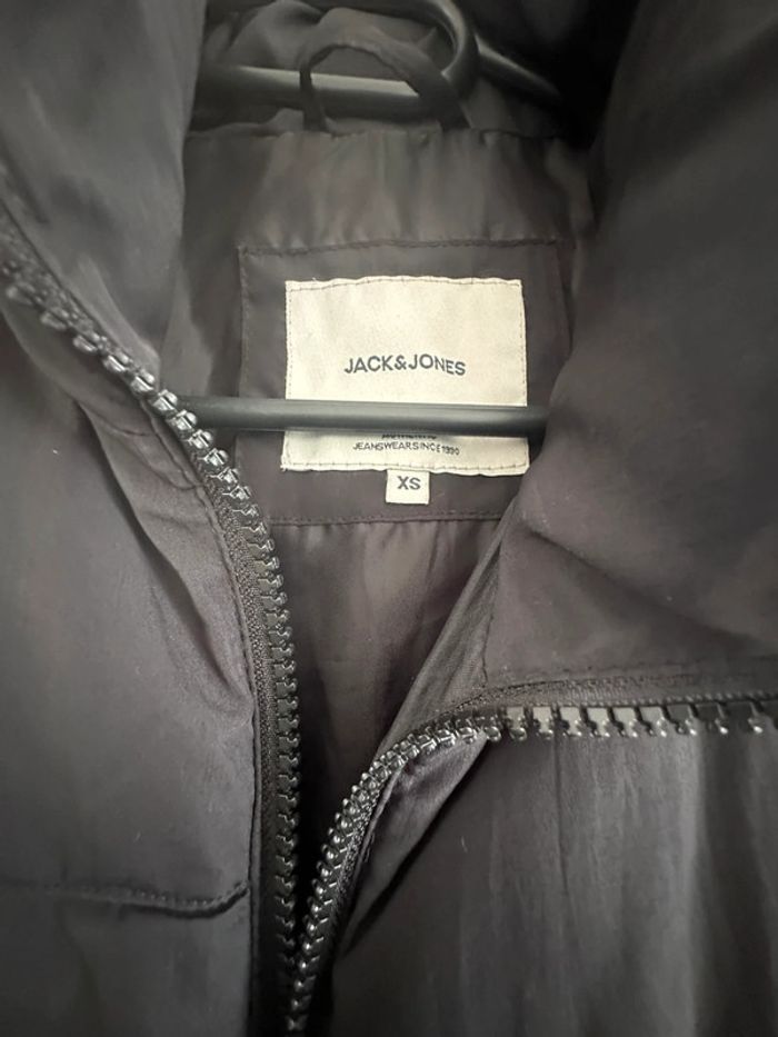 Doudoune noire Jack & Jones – Taille XS – Classique et chaude - photo numéro 2