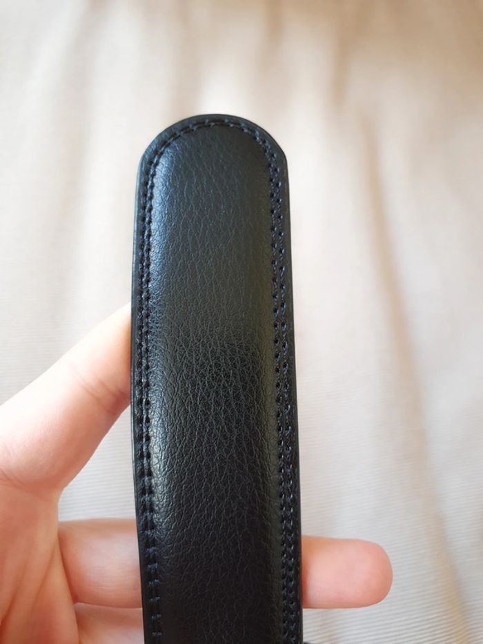 Ceinture noire en croûte de cuir - Boutique spécialisée - Ajustable de 50 à 125 cm - photo numéro 8