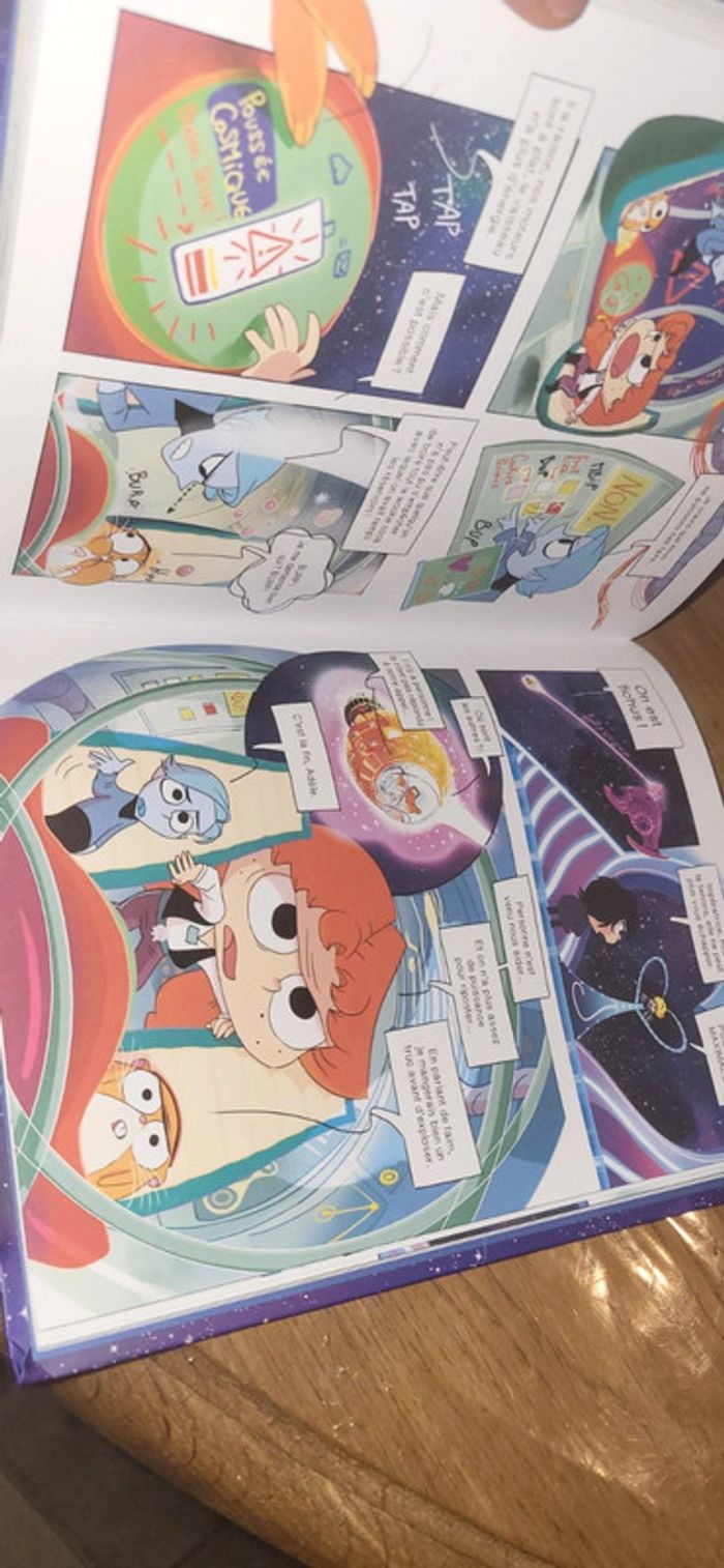 Livre mortelle Adèle et la galaxie des bizarres - photo numéro 3
