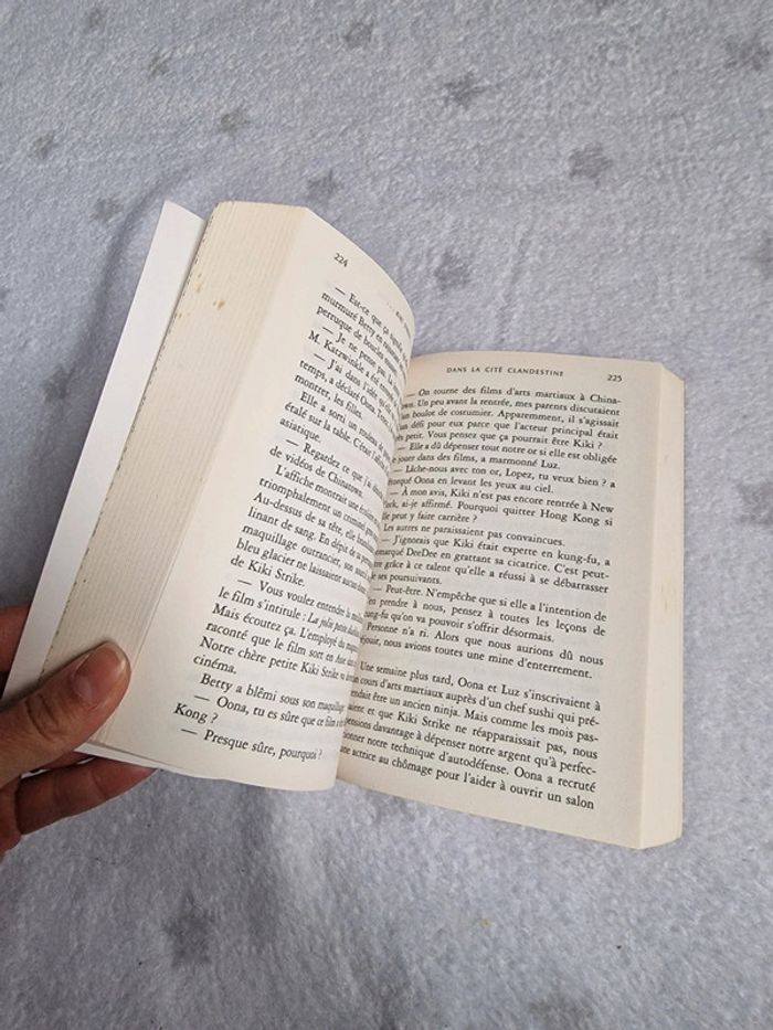 Livre ado - photo numéro 2