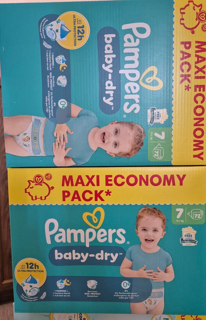2 cartons de couches pampers taille y