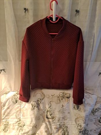 Veste rouge bordeaux