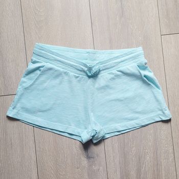 Très joli short bleu chiné. Fille 12 ans.  Marque H&M
