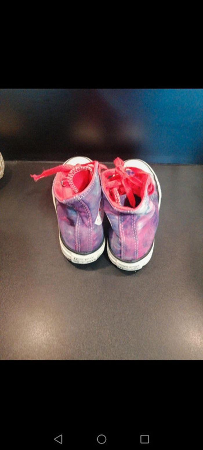 Converse 30 - photo numéro 3