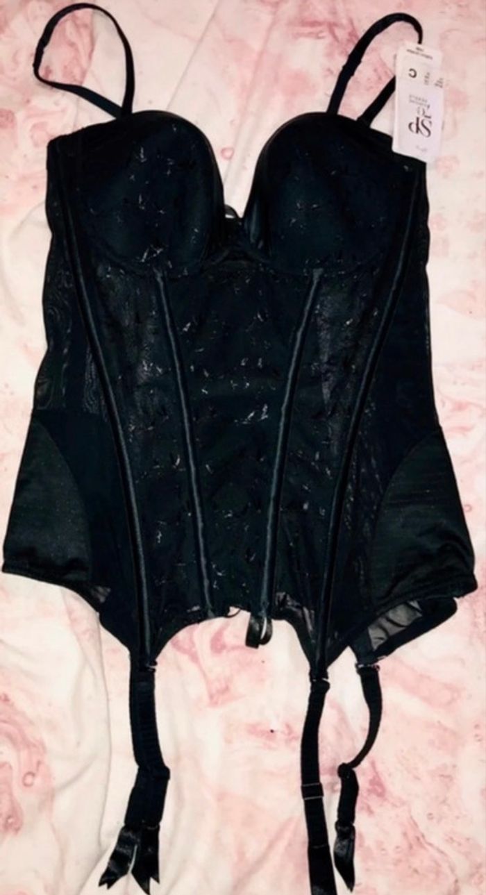 Guêpière noir Simone perele 90c