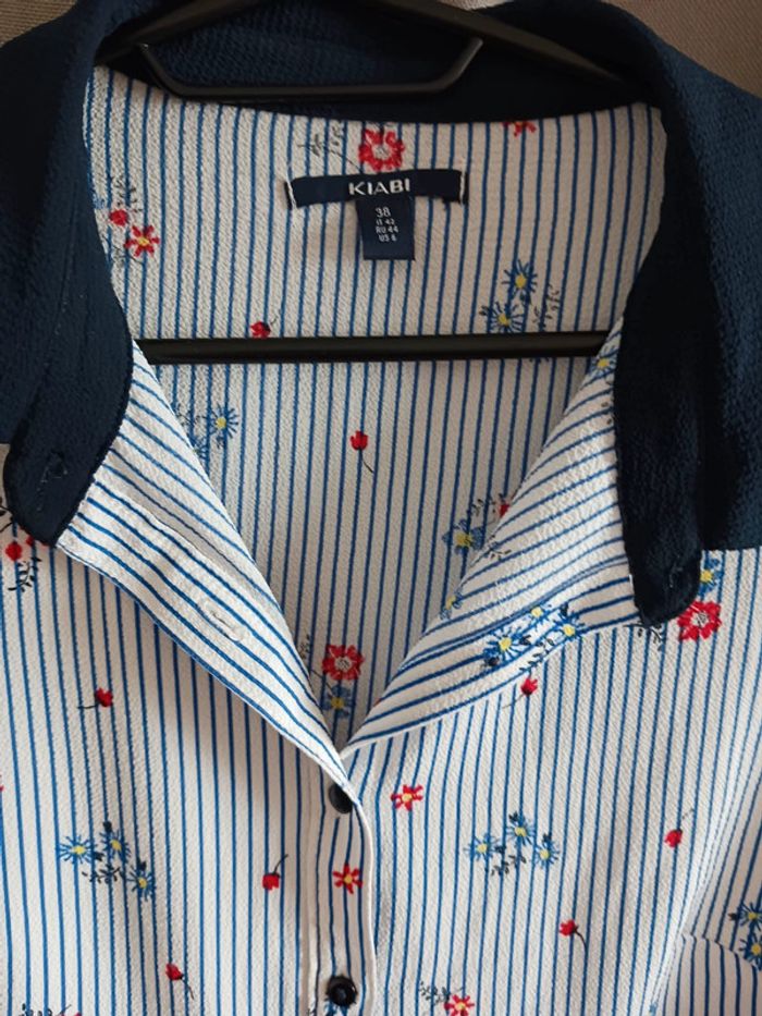 Blouse bleue KIABI Taille M38 - photo numéro 4
