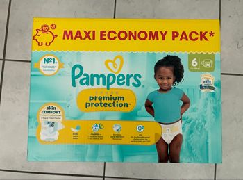 70 couches Pampers T6