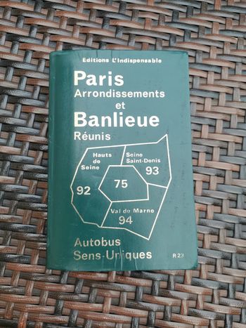 Paris arrondissements et banlieu réunis