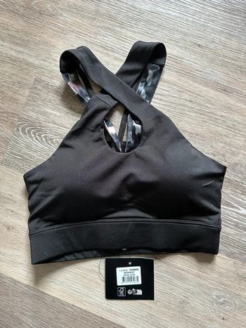 Brassière sport neuve XS