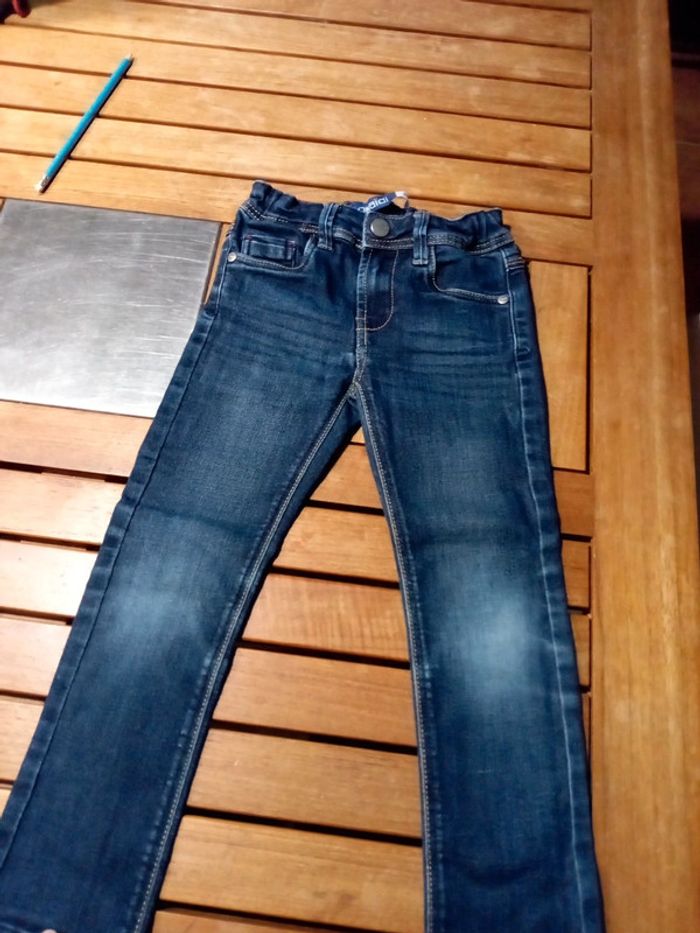Jean skinny moustache usé T 4 ans 104 cm - photo numéro 5