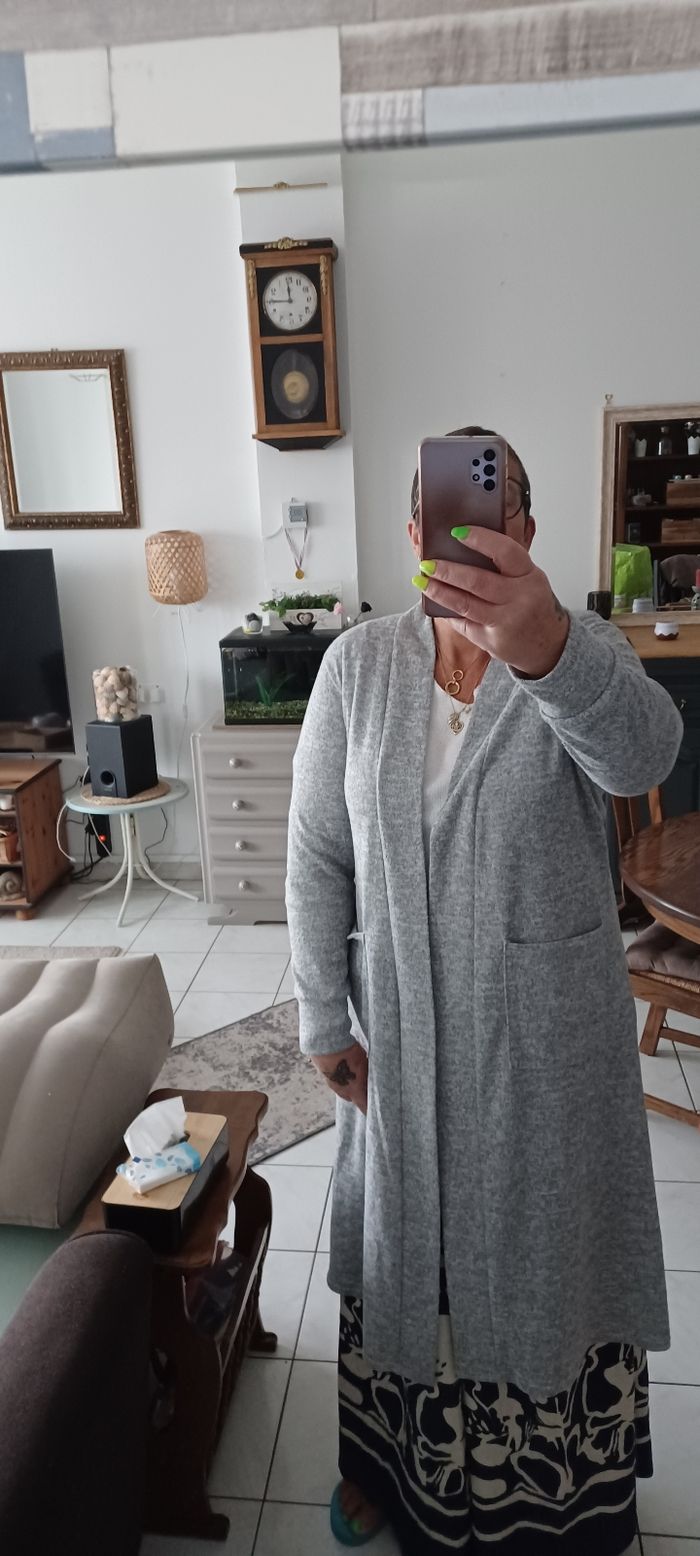 Très beau gilet long femme T U - photo numéro 5