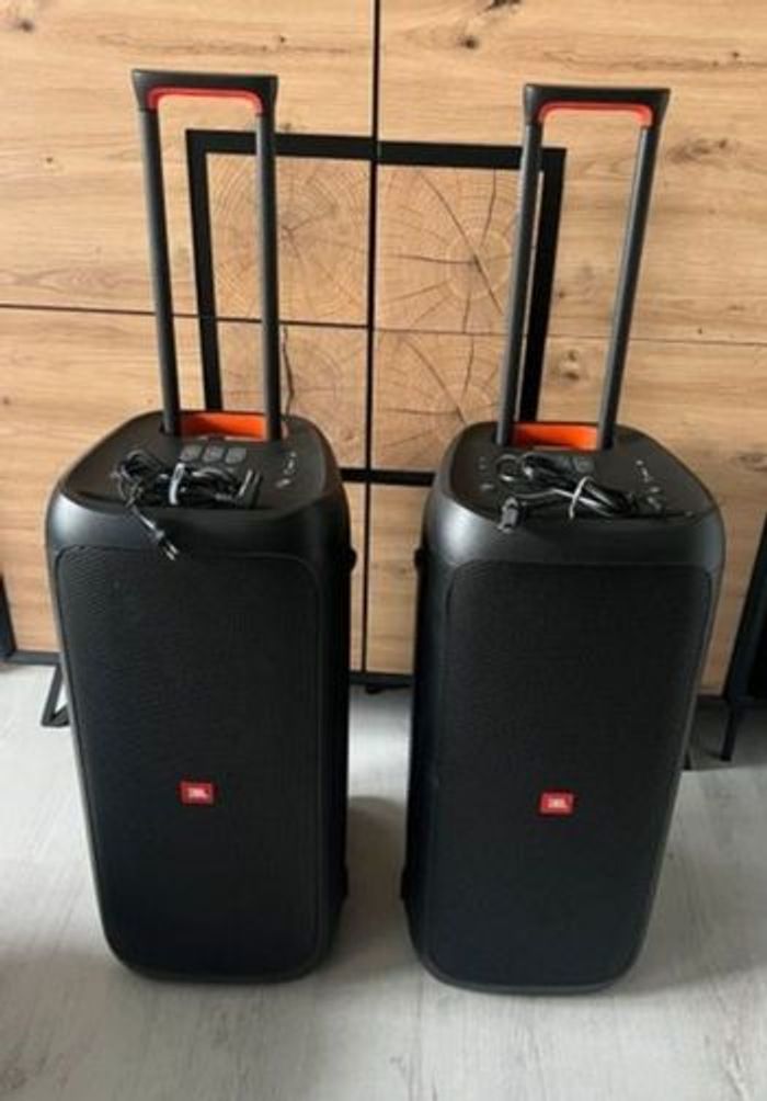 Lot de 2 enceintes JBL PartyBox - photo numéro 4