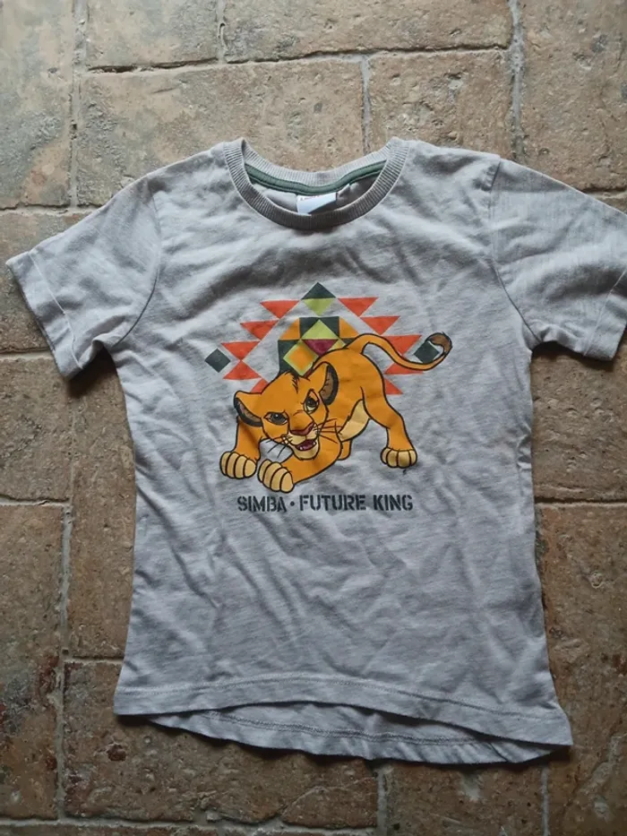 🌹tee shirt Disney 5 ans 🌹