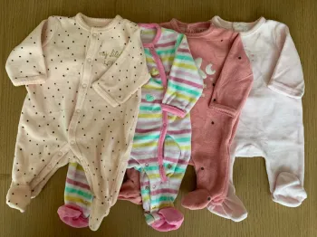 Lot de 4 pyjamas 1 mois