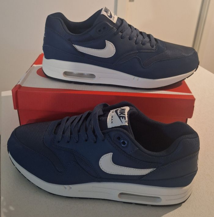 Nike air max 1 taille 40 neuve avec étiquettes