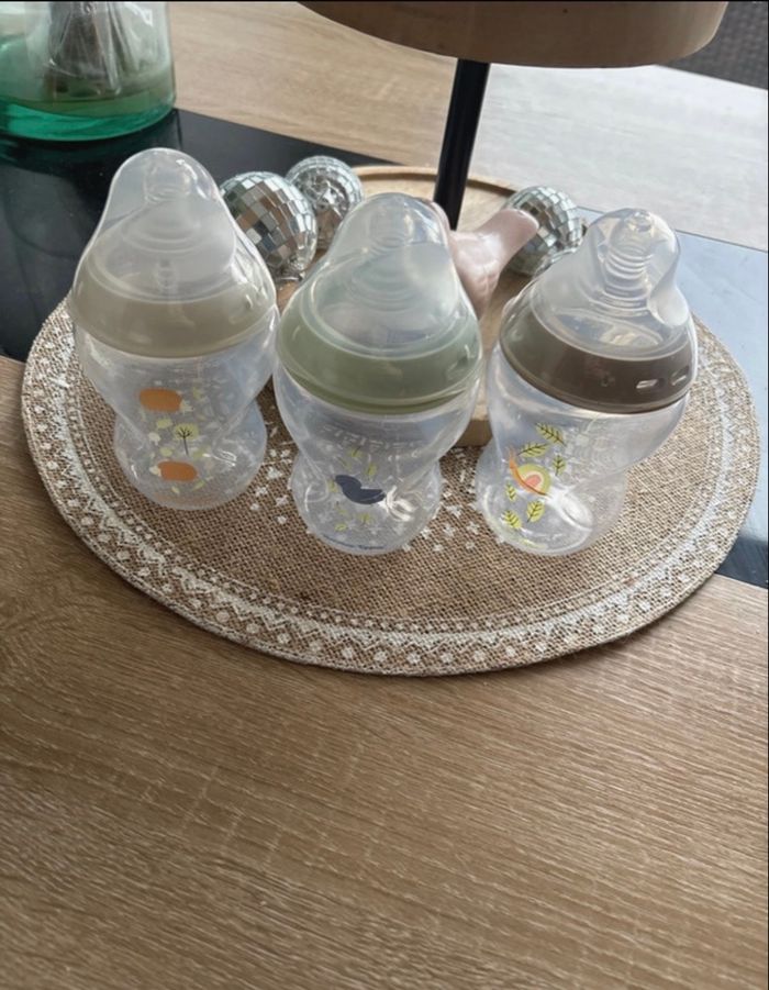 Lot de biberons Tommee tippee