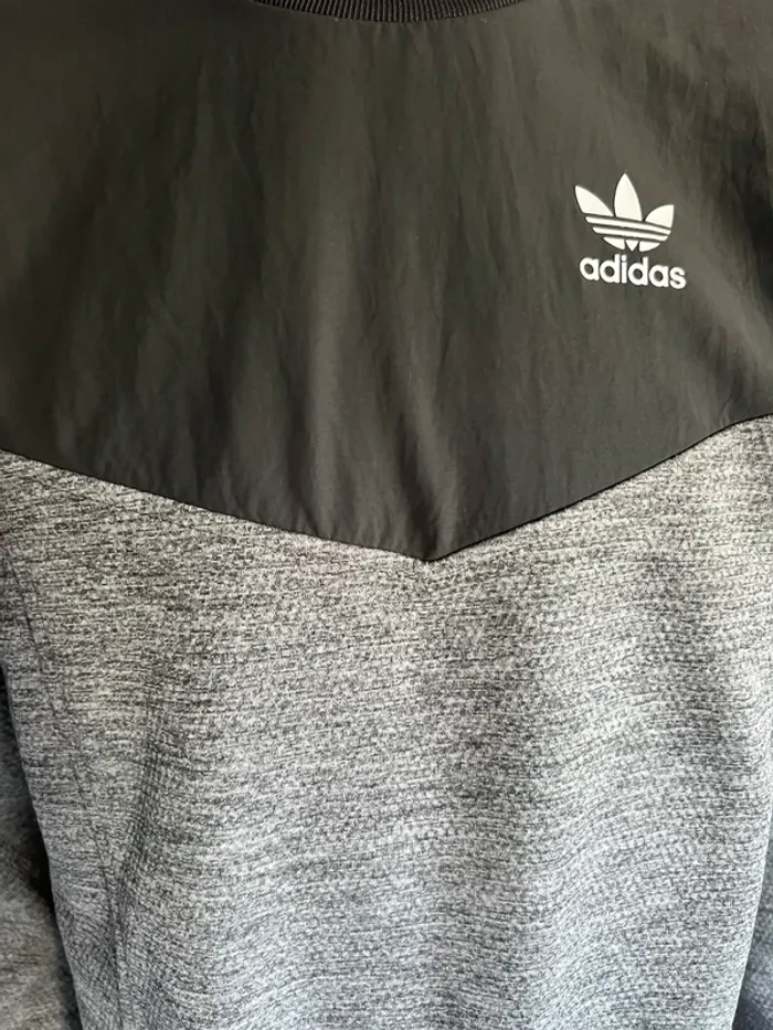 Crewnek Sweat Adidas Gris Taille M - photo numéro 3