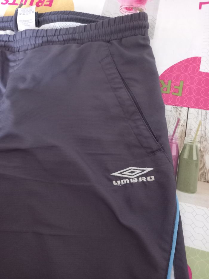 Pantalon survêtement Umbro 14 ans - photo numéro 5