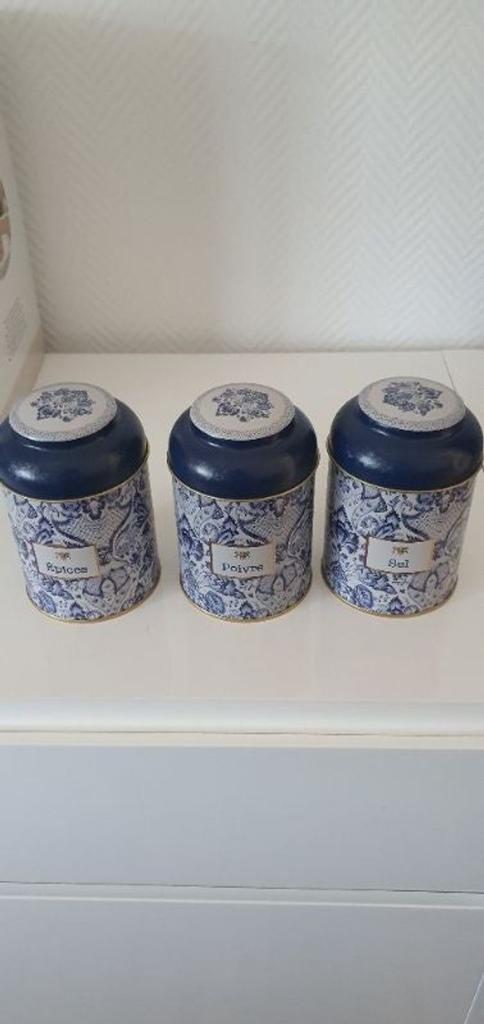 Lot de pots à épices vintage