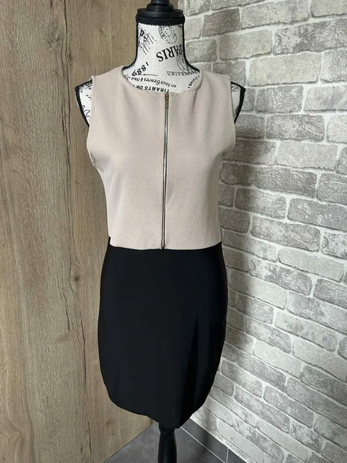 Robe bicolore taille 36