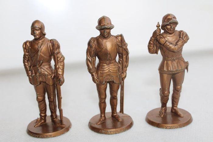 Lot figurines publicitaires - photo numéro 6