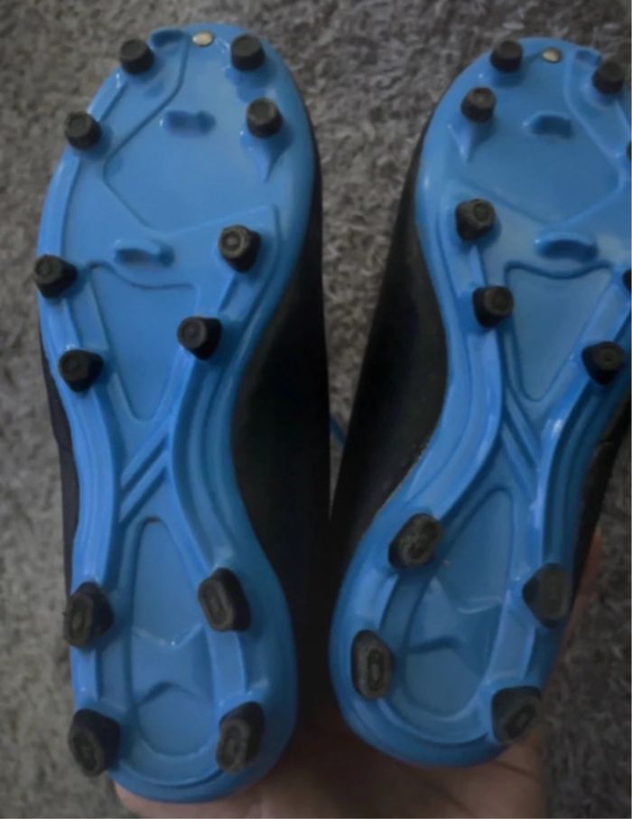 Chaussures de foot pro touch - photo numéro 2