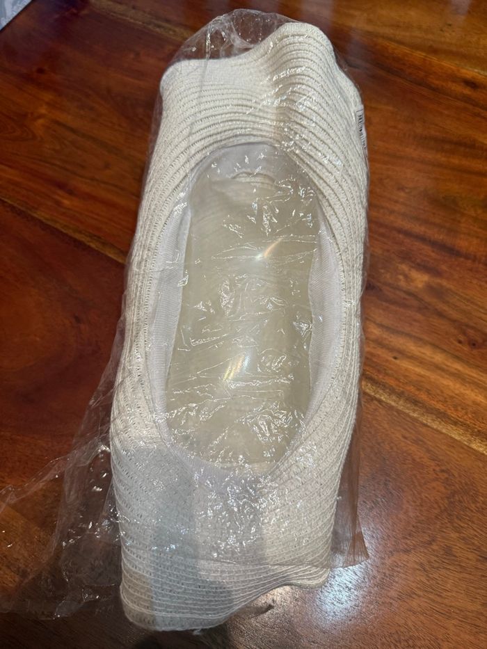 Chapeau de paille neuf - photo numéro 2