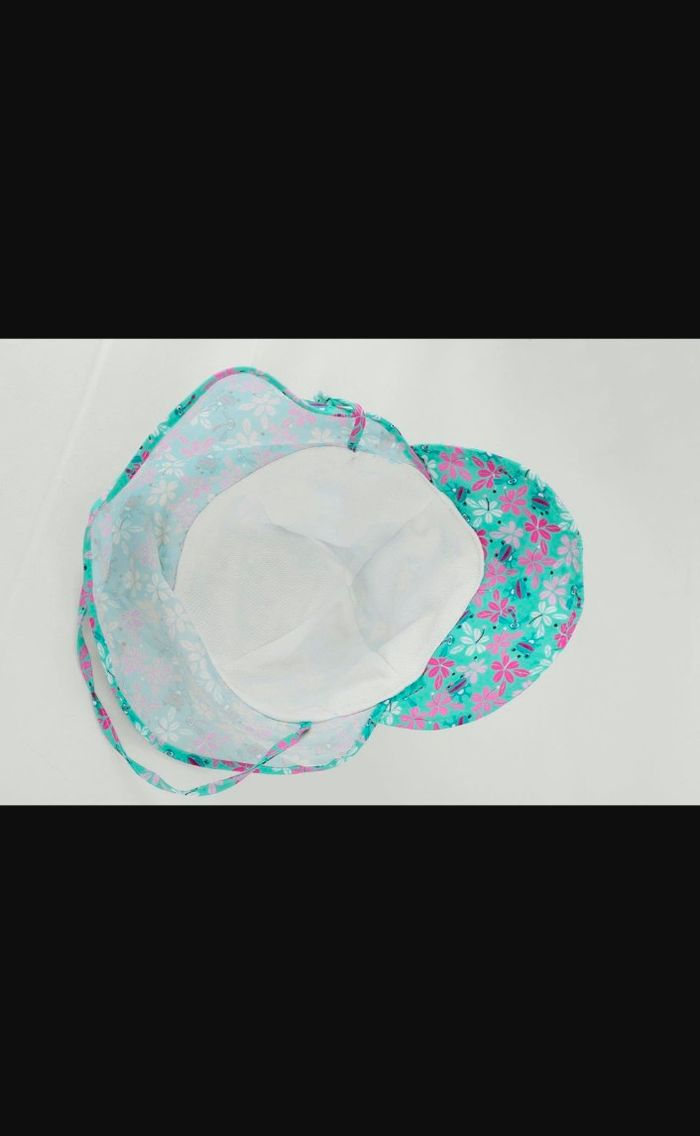 Chapeau anti-UV avec visière et protection à l'arrière pour bébé fille - photo numéro 5