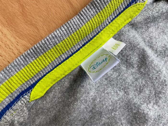 Joli gilet gris et noir Disney Mickey T. 6 mois/68 cm garçon TBE - photo numéro 7