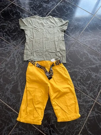 Ensemble bermuda et haut 12 ans