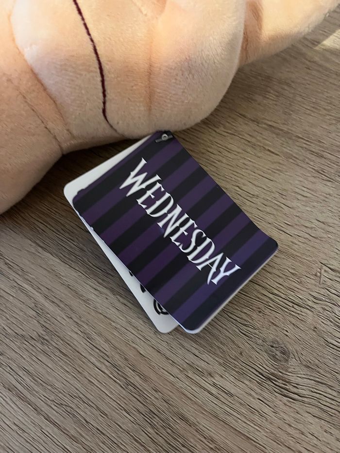 Peluche la chose Wednesday - Neuf - photo numéro 7