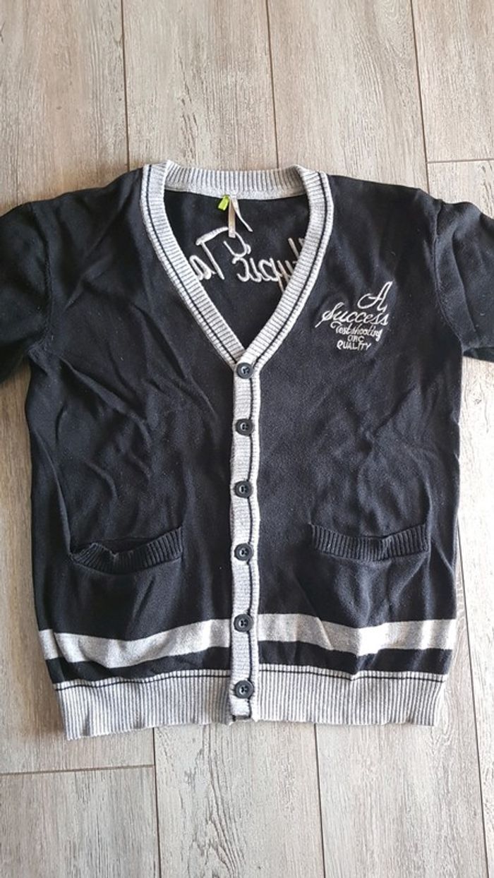Gilet Taille 14 ans - photo numéro 3