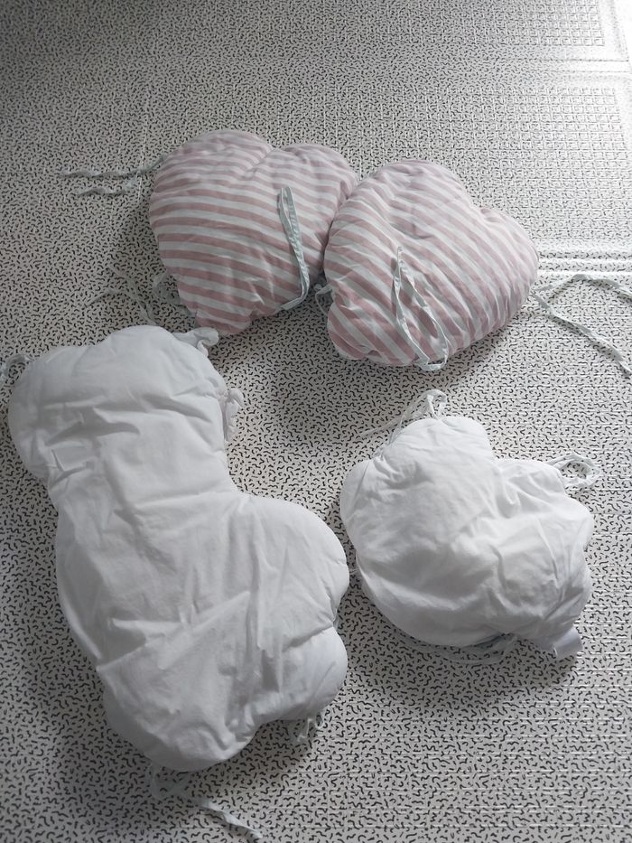 Tour de lit bébé Vertbaudet – étoiles, cœurs & nuages - photo numéro 3