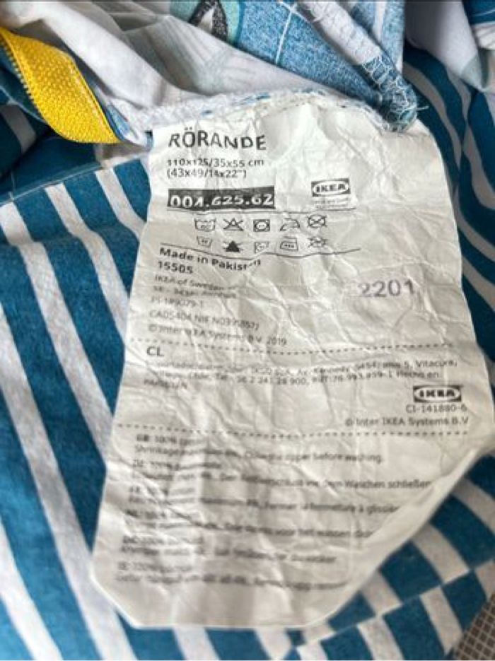 Deux housses de couettes identiques bébé voitures - photo numéro 2