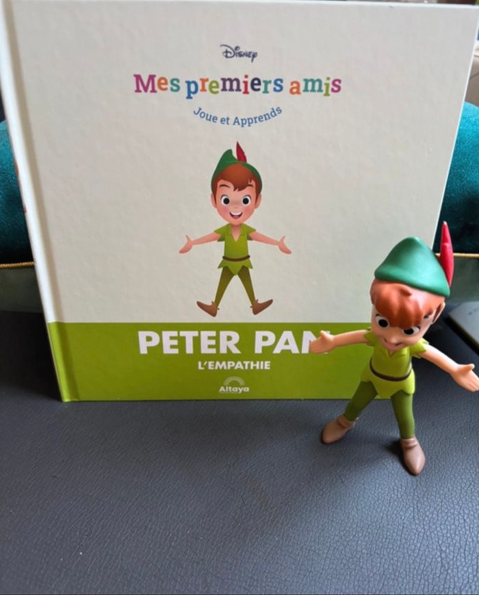 Figurine + Livre Peter Pan n 28 Mes Premiers Amis Disney Altaya